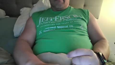 Snapshot of mtman5 chatting on 02/19/26, 01:56 mtman5 online show from 02/19/26, 01:56