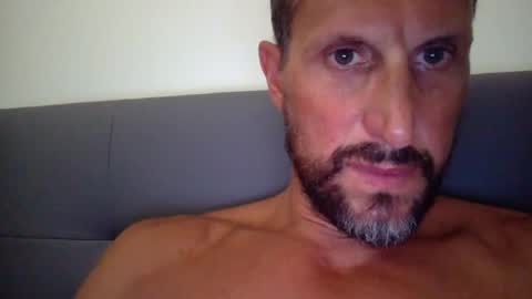 Snapshot of mtmaxtraining chatting on 08/05/26, 02:09 mtmaxtraining online show from 08/05/26, 02:09
