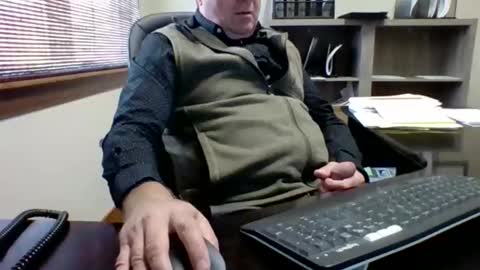 mttoker online show from 04/22/26, 03:02