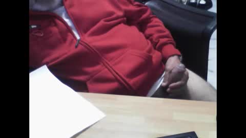 Snapshot of mtwpaul chatting on 10/02/25, 02:24 mtwpaul online show from 10/02/25, 02:24