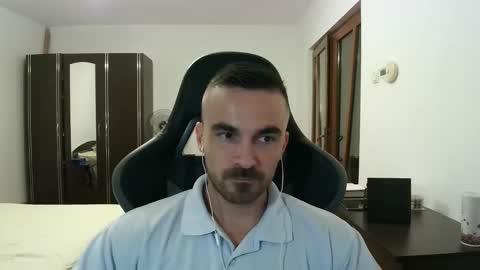 Victor online show from 09/28/25, 05:51