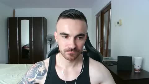 Victor online show from 10/09/25, 10:02