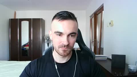 Victor online show from 11/26/25, 08:59