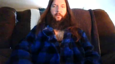 Snapshot of mudge chatting on 03/09/25, 01:04 Mudge online show from 03/09/25, 01:04
