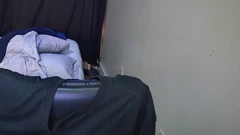 Muffdiver online show from 01/06/25, 07:35