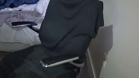 Muffdiver online show from 01/21/25, 09:24