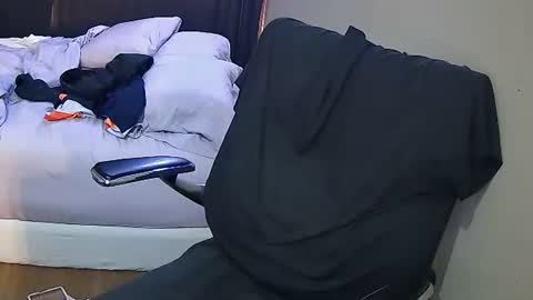 Muffdiver online show from 02/16/25, 06:32