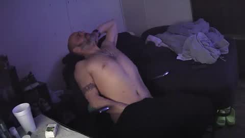 Muffdiver online show from 01/18/26, 02:21