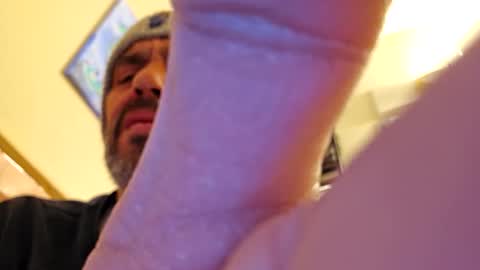 Muffdiver online show from 03/26/26, 07:25