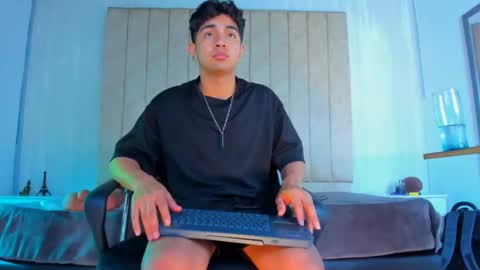 muichiro tokito1 online show from 01/17/25, 03:23