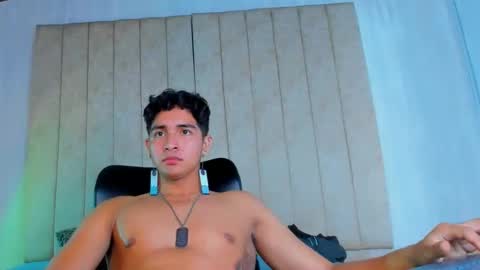 muichiro tokito1 online show from 01/18/25, 07:38