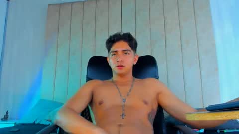 muichiro tokito1 online show from 01/28/25, 10:23