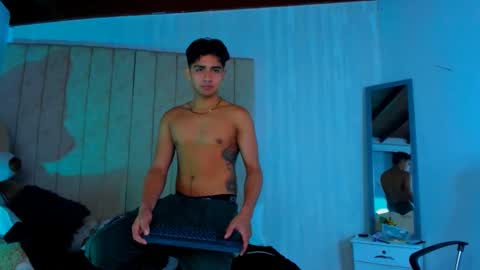 muichiro tokito1 online show from 02/02/25, 10:46