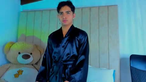 muichiro tokito1 online show from 02/07/25, 03:45