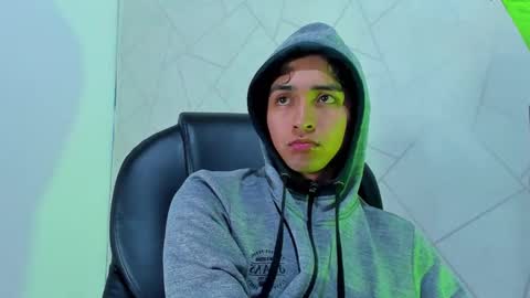 muichiro tokito1 online show from 11/13/25, 11:53