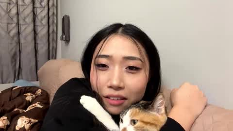 Mia online show from 03/07/26, 10:23