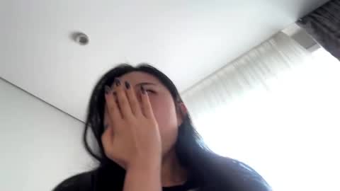 Mia online show from 03/23/26, 10:14