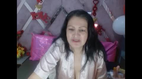 Snapshot of mulan_sexy01 chatting on 02/18/25, 05:42 Mulan online show from 02/18/25, 05:42