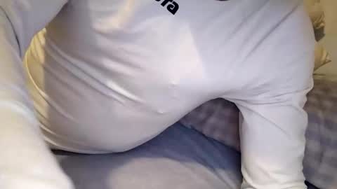 Laly online show from 11/27/25, 09:44