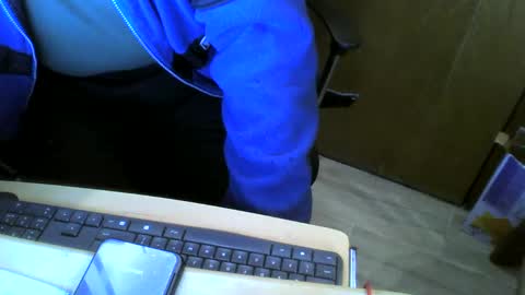Snapshot of muller520 chatting on 12/29/24, 08:33 muller520 online show from 12/29/24, 08:33