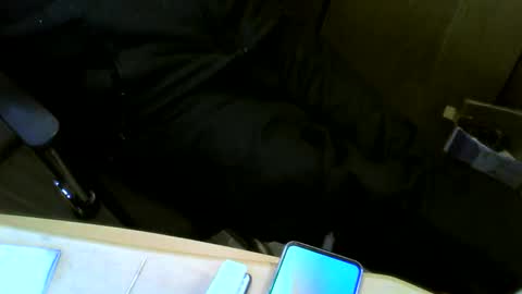Snapshot of muller520 chatting on 01/01/25, 11:05 muller520 online show from 01/01/25, 11:05