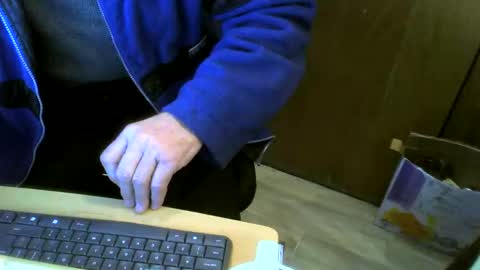 Snapshot of muller520 chatting on 01/04/25, 07:55 muller520 online show from 01/04/25, 07:55
