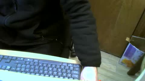 Snapshot of muller520 chatting on 01/24/25, 10:53 muller520 online show from 01/24/25, 10:53