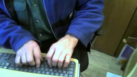 Snapshot of muller520 chatting on 02/06/25, 03:41 muller520 online show from 02/06/25, 03:41