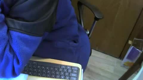 Snapshot of muller520 chatting on 02/08/25, 07:48 muller520 online show from 02/08/25, 07:48