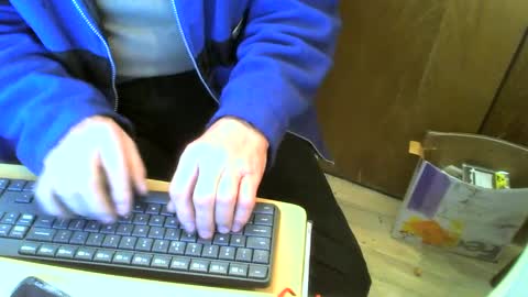 Snapshot of muller520 chatting on 02/16/25, 03:27 muller520 online show from 02/16/25, 03:27