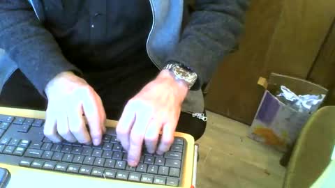 Snapshot of muller520 chatting on 02/18/25, 02:59 muller520 online show from 02/18/25, 02:59