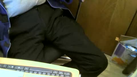 Snapshot of muller520 chatting on 03/02/25, 05:33 muller520 online show from 03/02/25, 05:33