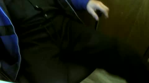 Snapshot of muller520 chatting on 10/19/25, 05:08 muller520 online show from 10/19/25, 05:08