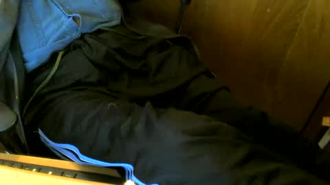 Snapshot of muller520 chatting on 05/06/26, 03:50 muller520 online show from 05/06/26, 03:50