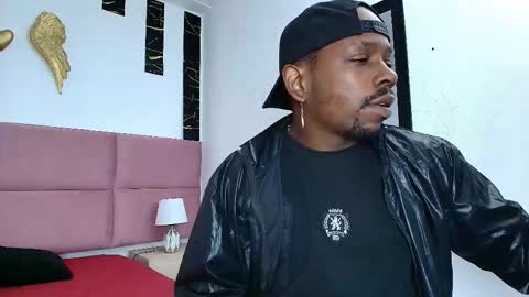 Snapshot of muller_asher chatting on 09/19/25, 03:41 Muller Asher online show from 09/19/25, 03:41