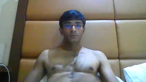 Snapshot of mumbaimonster8inch chatting on 09/20/25, 03:40 rajesh engineer online show from 09/20/25, 03:40