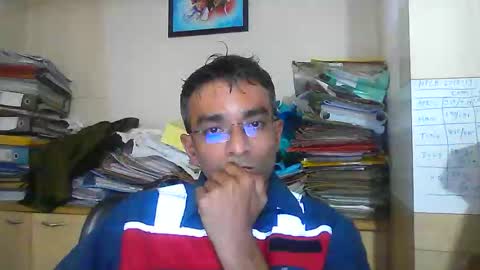 Snapshot of mumbaimonster8inch chatting on 11/17/25, 12:11 rajesh engineer online show from 11/17/25, 12:11