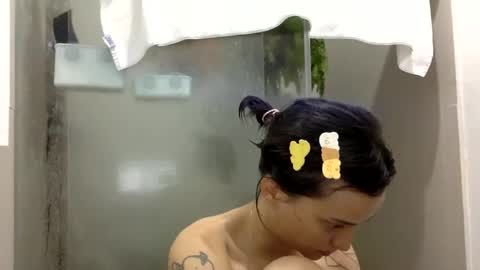 Snapshot of munchi_ chatting on 12/29/24, 02:49   online show from 12/29/24, 02:49