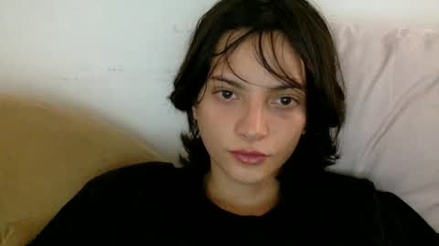 Snapshot of munchi_ chatting on 01/28/25, 03:25   online show from 01/28/25, 03:25