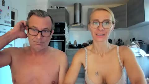 LOVELY JULIA  Peter DAY online show from 10/17/25, 07:00