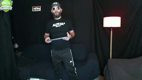 Snapshot of muratturkei chatting on 01/04/25, 11:06 MasterBros online show from 01/04/25, 11:06