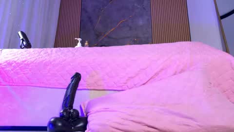 Snapshot of muriel_belovv chatting on 05/14/26, 03:13 Tell me Sofi online show from 05/14/26, 03:13
