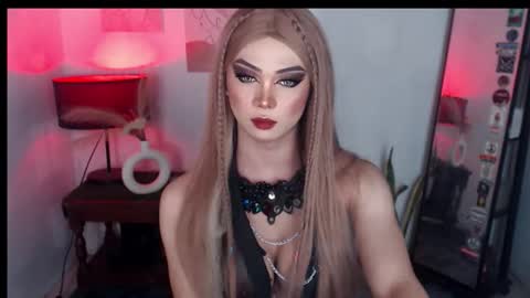 Snapshot of murphy_bitches chatting on 10/22/25, 05:56 MURPHY online show from 10/22/25, 05:56