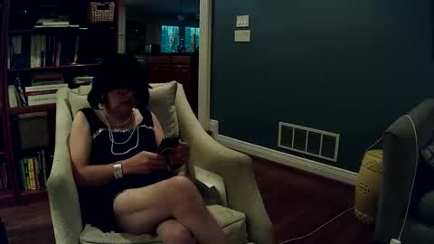 Cutemorri online show from 10/20/25, 12:05