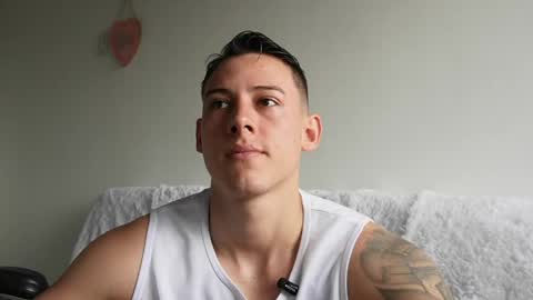 muscle_king_cum online show from 06/06/26, 02:00
