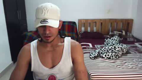 Snapshot of muscle_man1 chatting on 02/27/26, 02:11 Mike online show from 02/27/26, 02:11