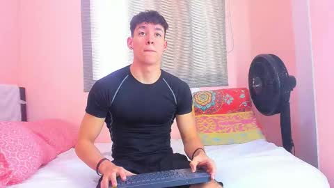 myke online show from 01/12/26, 02:33