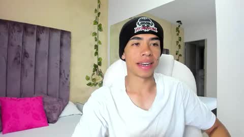 muscle scott online show from 09/11/25, 11:54