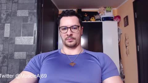 Snapshot of muscleaj69 chatting on 03/03/25, 02:48 AJ online show from 03/03/25, 02:48