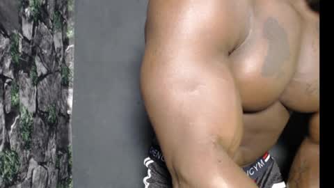 musclegod23 online show from 01/24/25, 12:20